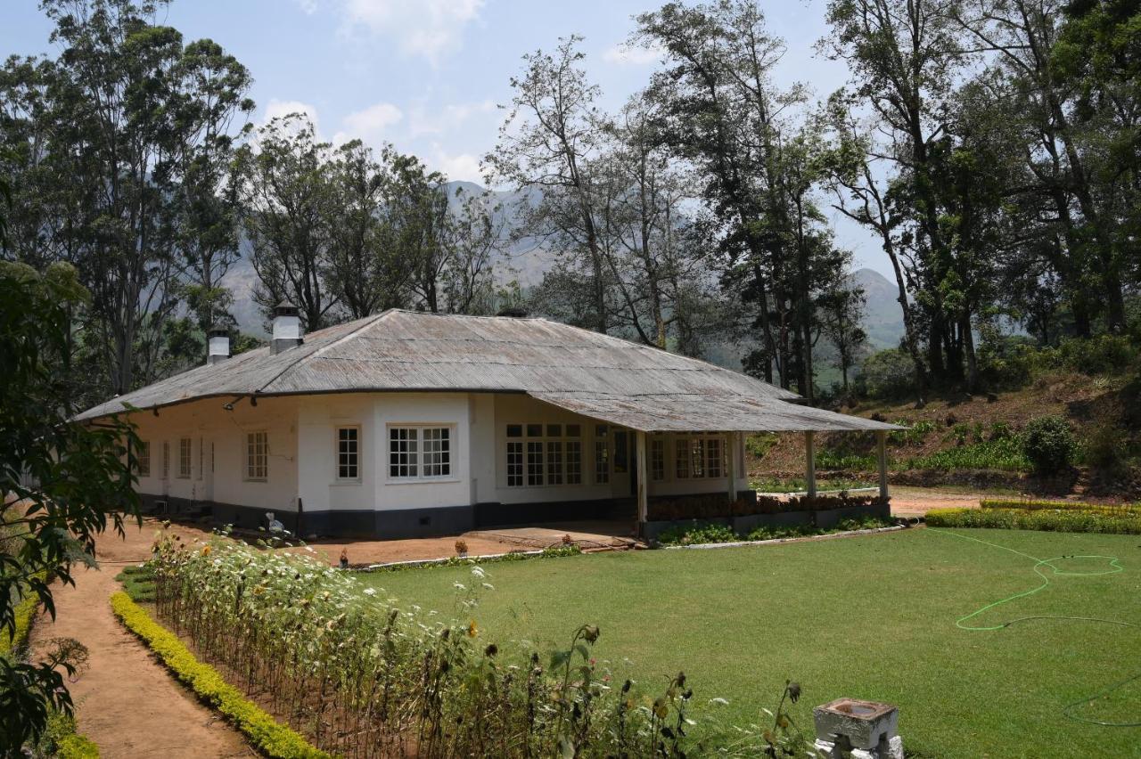 Ama Stays And Trails Tea Estate Bungalows , Munnar Extérieur photo